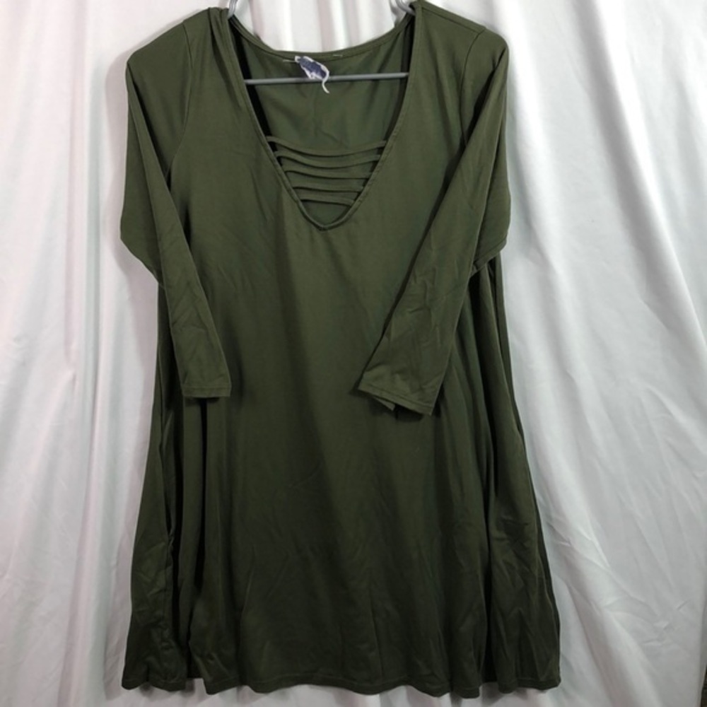 Socialite Women's Oversized Top Size Medium